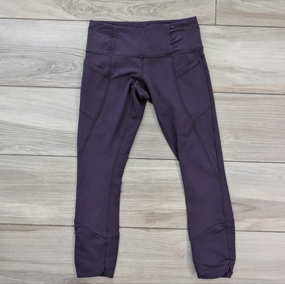 Lululemon Women's Practice Daily Crop Ruched Stretch Leggings